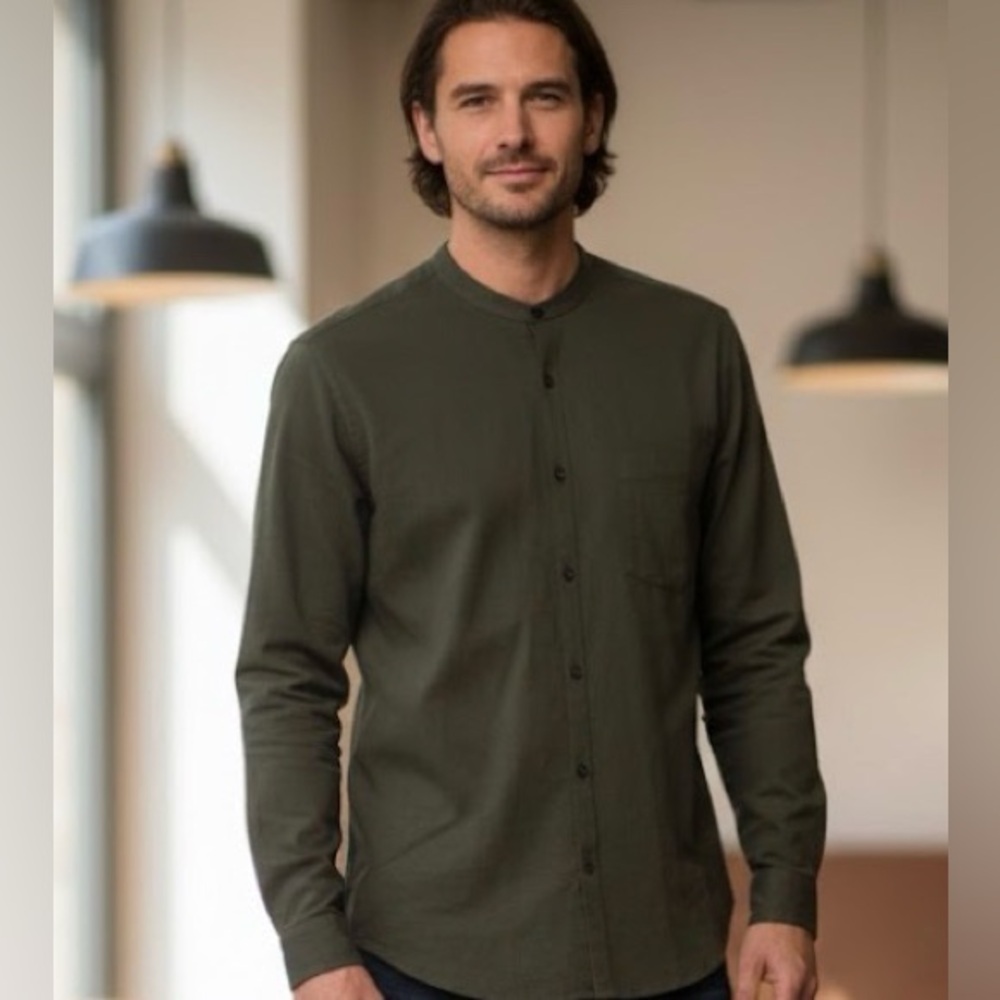 CLUB MONACO men’s dark green band collar shirt size extra small